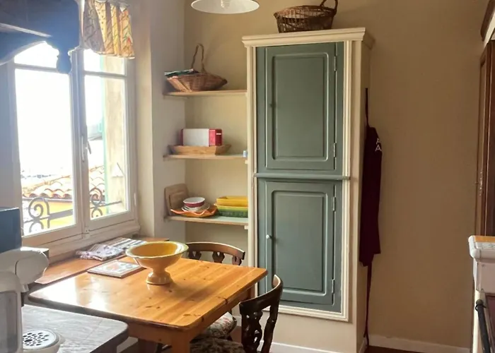 Menton1974 아파트 멍똥