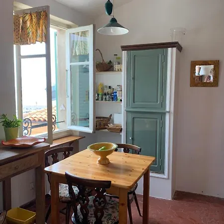 Appartement Menton1974 *