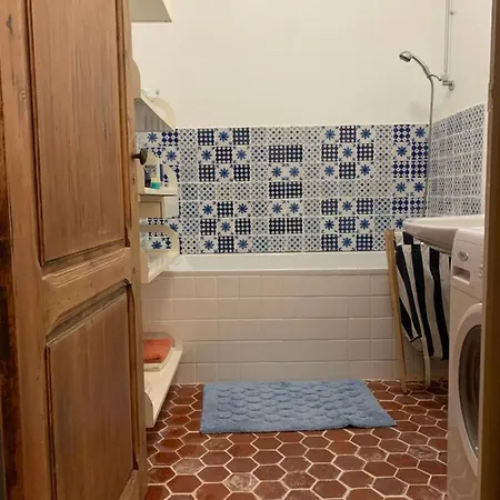 דירה Menton1974 *