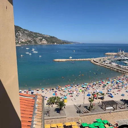 Appartement Menton1974 *